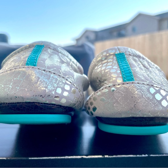 🥿BNIB Romantic Blush Tieks ~ size 9🥿 - Picture 7 of 9